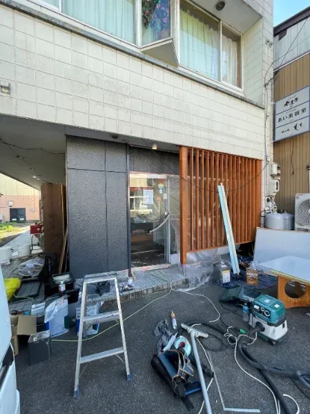 公式サイトへ